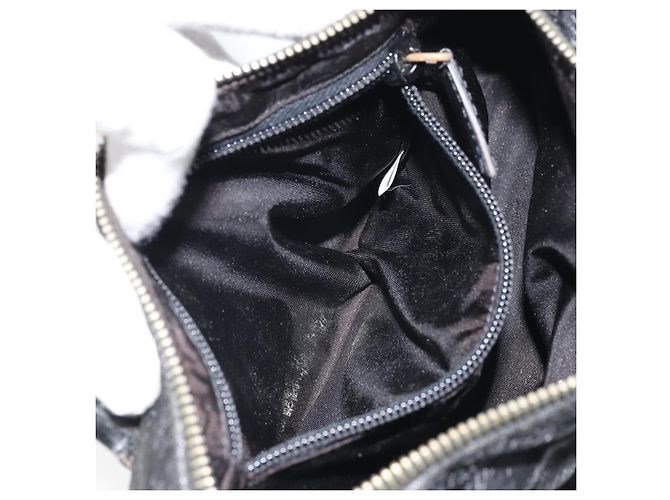 Borsa a mano PRADA in nylon nero Auth bs32763 - vista 21