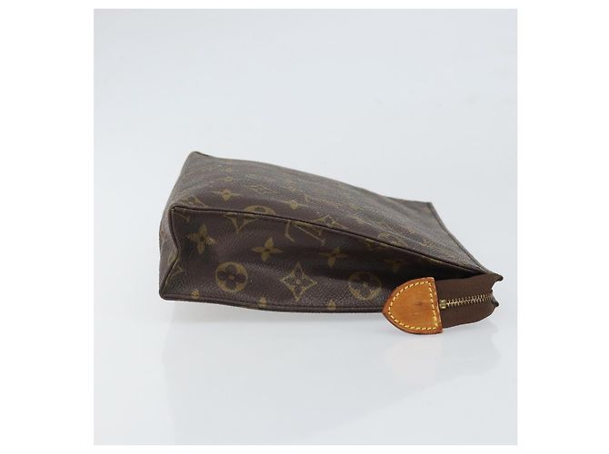 LOUIS VUITTON Monogram Poche Toilette 26 M47542 LV Auth ep13257 - Ansicht 3