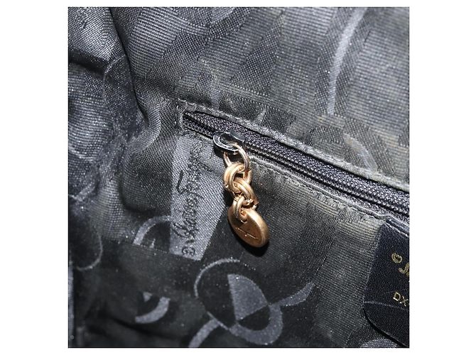 Borsa a Spalla Gancini in Pelle Salvatore Ferragamo 2 in 1 Nero Oro Auth 149910 - vista 21