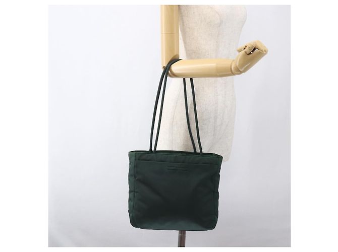 Prada Tote Tasche aus Nylon Grün Authentisch 170398 - Ansicht 25