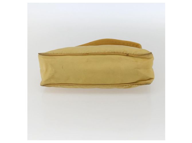 Pochette in nylon PRADA gialla Auth 169603 Giallo - vista 5