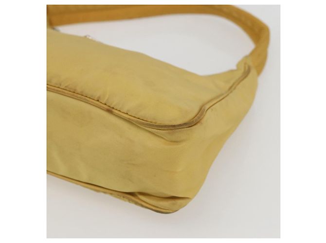 Pochette in nylon PRADA gialla Auth 169603 Giallo - vista 9