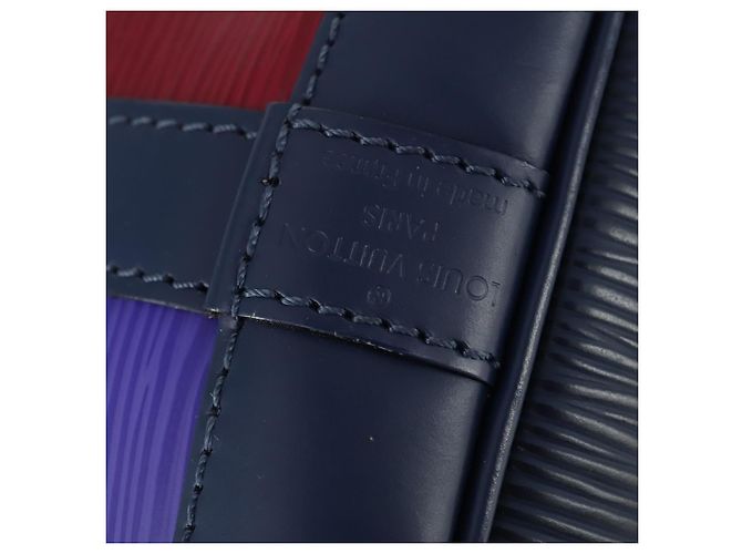 Noe LOUIS VUITTON Borsa a Spalla Petit Noé Epi Rosso Granata LV Auth 159837V Bordò - vista 18