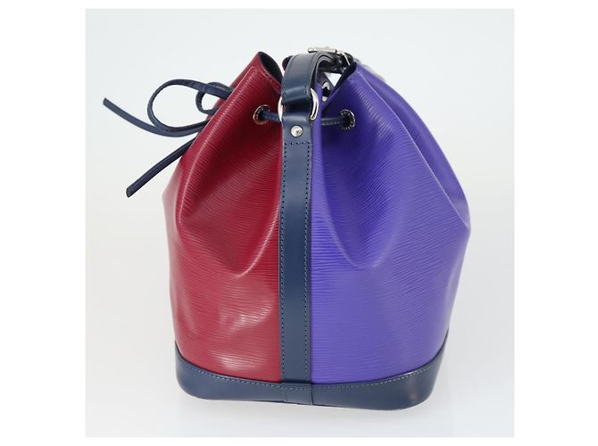 Noe LOUIS VUITTON Borsa a Spalla Petit Noé Epi Rosso Granata LV Auth 159837V Bordò - vista 3