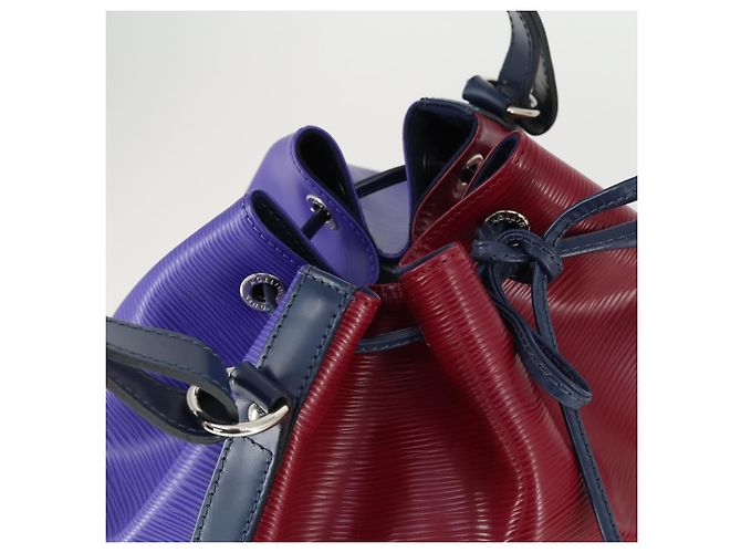 Noe LOUIS VUITTON Borsa a Spalla Petit Noé Epi Rosso Granata LV Auth 159837V Bordò - vista 6