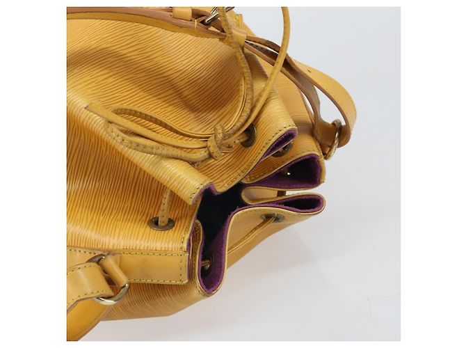 Noe LOUIS VUITTON Borsa a Spalla Petit Noé Epi Gialla M44109 LV Auth hk3356 Giallo - vista 6