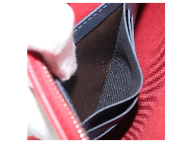 LOUIS VUITTON Pochette Voyager MM in Taiga Rosso Akajou M63397 Auth 170741 - vista 11