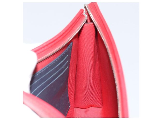 LOUIS VUITTON Pochette Voyager MM in Taiga Rosso Akajou M63397 Auth 170741 - vista 18