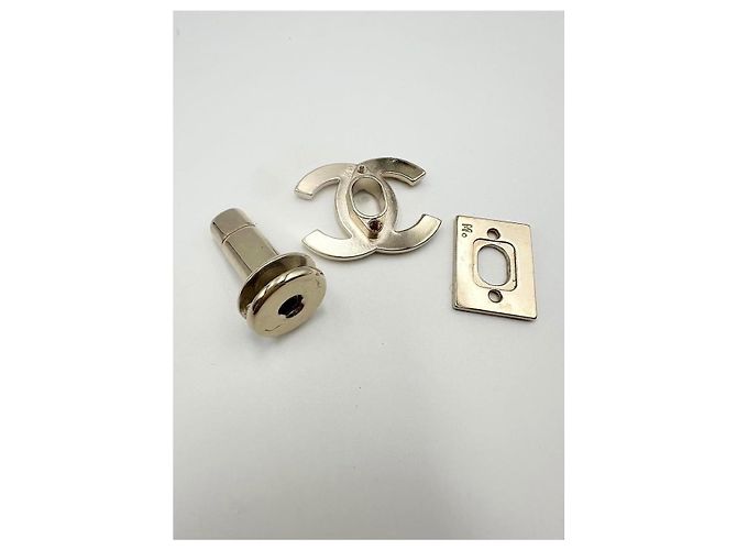CHANEL fibbia CC turnlock oro D'oro - vista 5