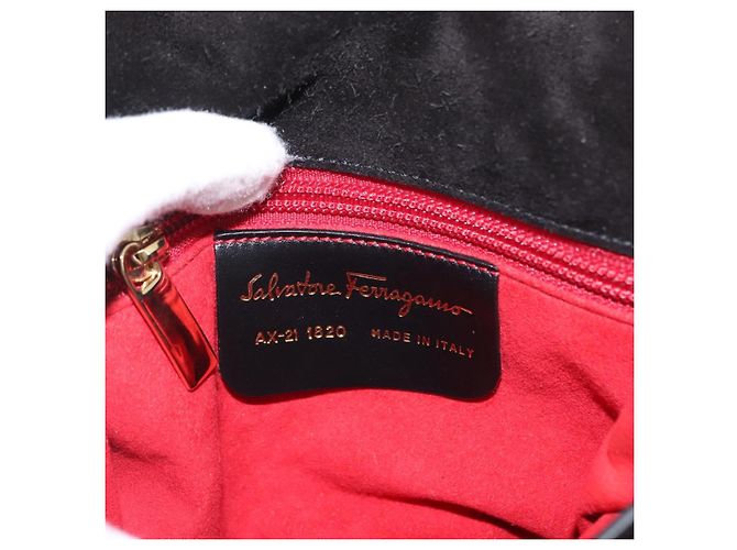 Borsa a Spalla Gancini in Pelle Scamosciata Nera e Oro Salvatore Ferragamo Auth 149888V Nero D'oro - vista 12
