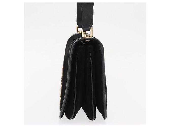 Borsa a Spalla Gancini in Pelle Scamosciata Nera e Oro Salvatore Ferragamo Auth 149888V Nero D'oro - vista 3