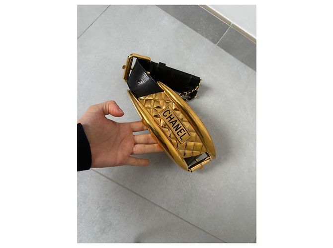 Chanel Boxing Plate Gürtel Schwarz Leder Gold Gold hardware - Ansicht 10