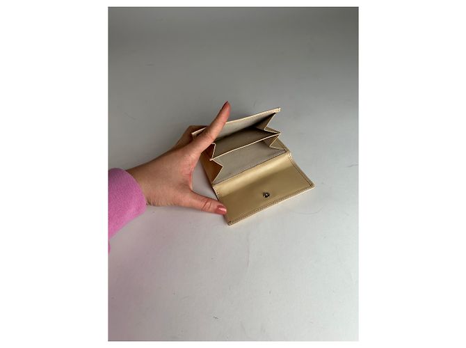 Vintage Givenchy Patent Leather Wallet Beige - view 3