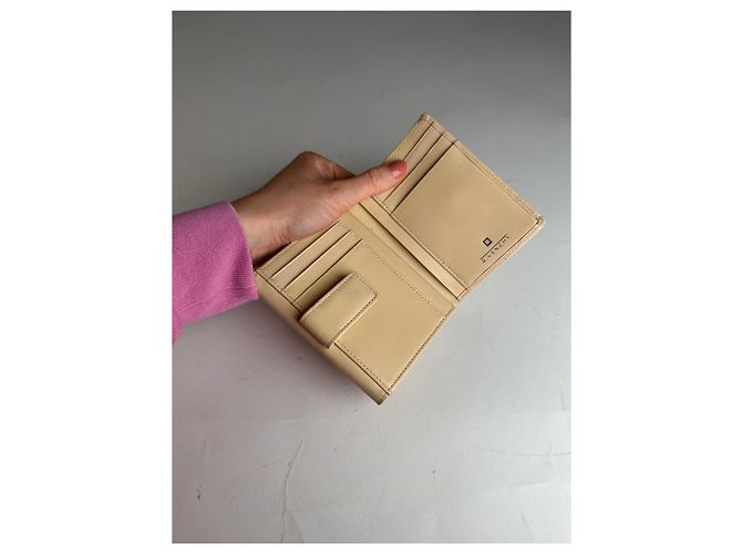 Vintage Givenchy Patent Leather Wallet Beige - view 4