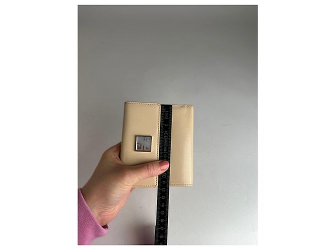 Vintage Givenchy Patent Leather Wallet Beige - view 7