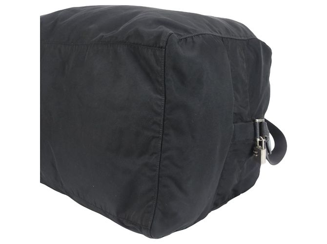 Borsa da viaggio Boston Duffle in nylon nero con logo Prada, 2 modi - vista 5