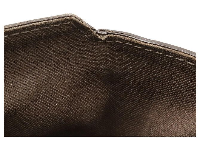 Borsa a Spalla Miro Taiga di Louis Vuitton Marrone - vista 7
