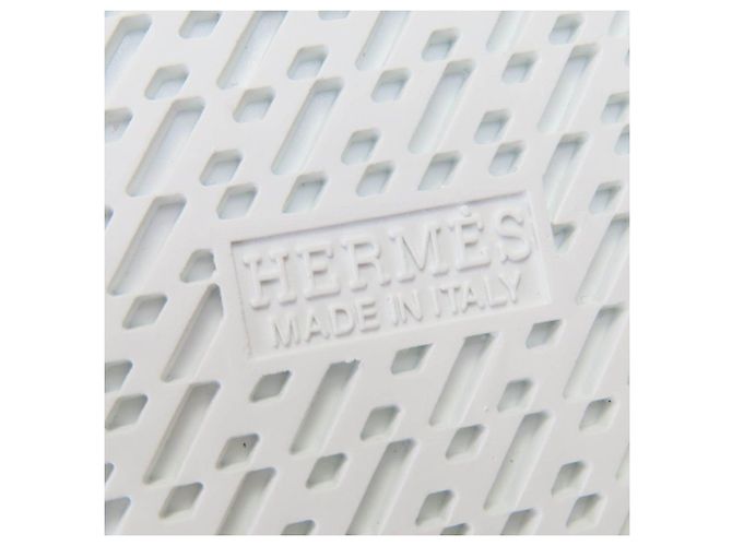 Tênis de lona bordados Innocent da Hermès Branco - vista 15