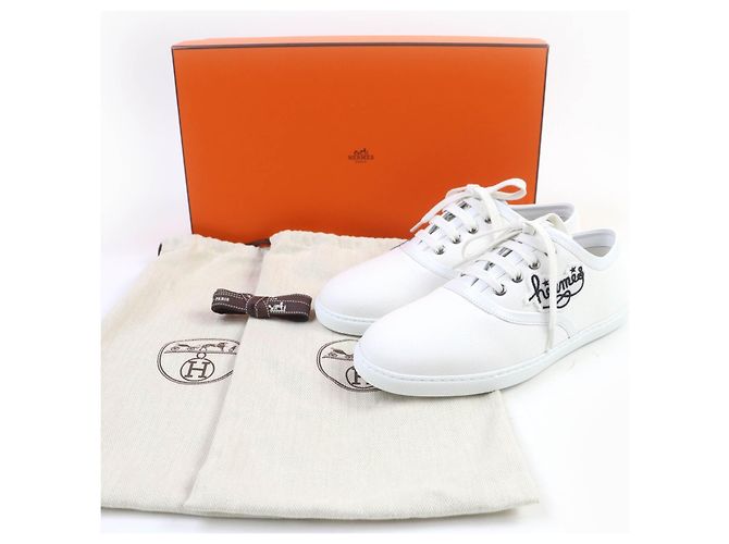 Tênis de lona bordados Innocent da Hermès Branco - vista 2