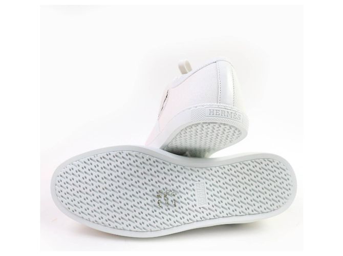 Tênis de lona bordados Innocent da Hermès Branco - vista 7