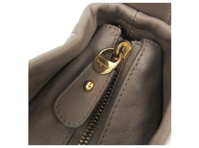 Sac à bandoulière en cuir pour femme Salvatore Ferragamo Marron - vue 13