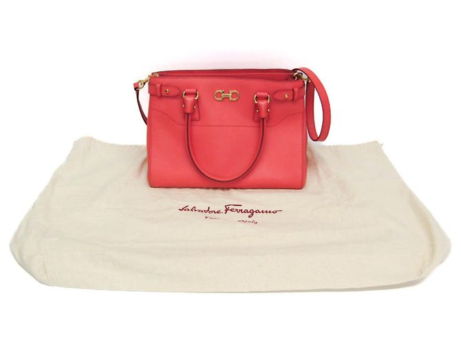 Borsa Salvatore Ferragamo Gancini GG-21 D940 in rosa salmone - vista 2