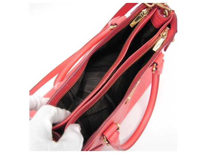 Borsa Salvatore Ferragamo Gancini GG-21 D940 in rosa salmone - vista 5