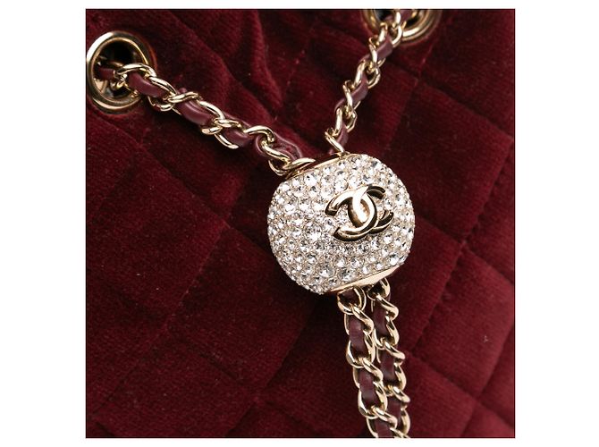 Chanel Rote Mini-Velours-Kristall-Perlen-Bucket-Bag Bordeaux - Ansicht 7