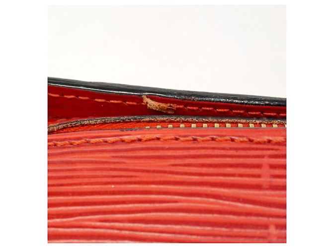 Borsa a mano Soufflot Epi Louis Vuitton Rosso - vista 7