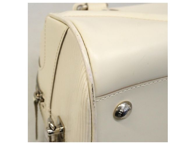 Borsa a mano Bowling Montaigne PM in Epi Louis Vuitton Bianco sporco - vista 8