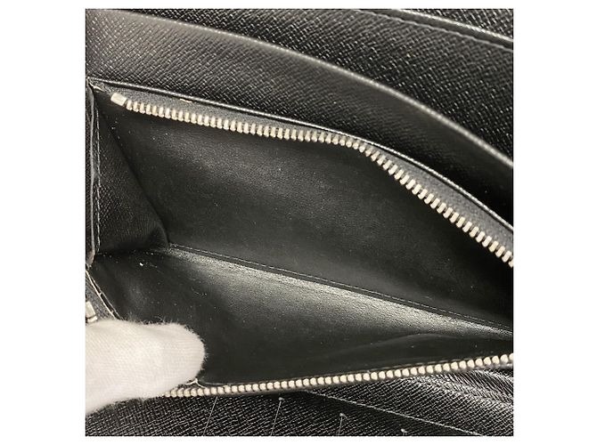 Louis Vuitton Taiga Organizer Long Wallet Grey - view 6