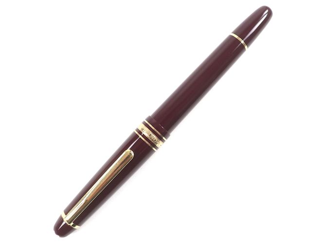 Pluma Montblanc Meisterstück 14K Castaño - vista 2