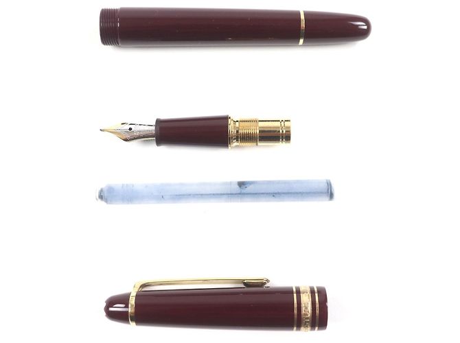 Pluma Montblanc Meisterstück 14K Castaño - vista 3