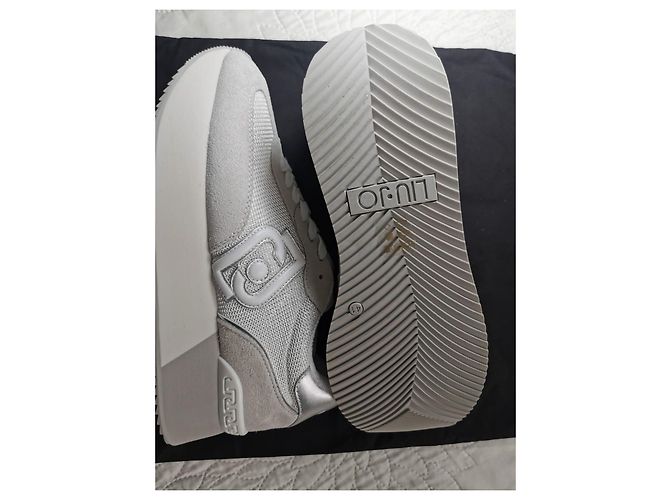 Liu.Jo Leder und Mesh Sneaker Weiß Grau Silber Beige Aus weiß - Ansicht 11