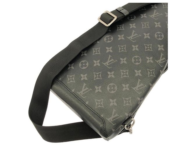 Borsa a tracolla Duo Llama Taiga di Louis Vuitton Nero - vista 5