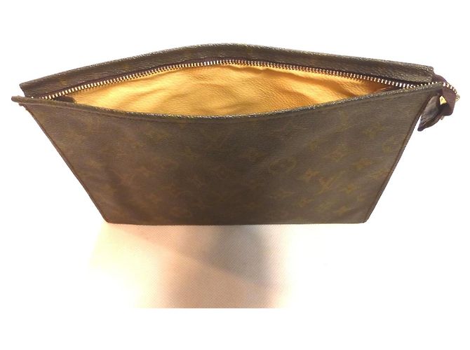 Louis Vuitton Pochette 26 Monogram Marrone - vista 10