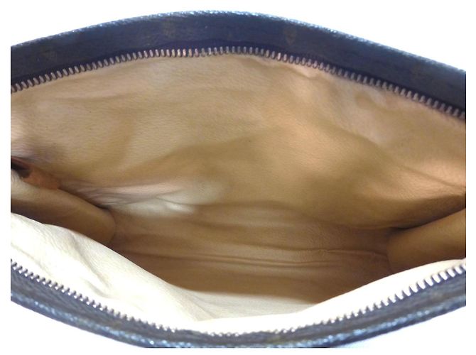 Louis Vuitton Pochette 26 Monogram Marrone - vista 13