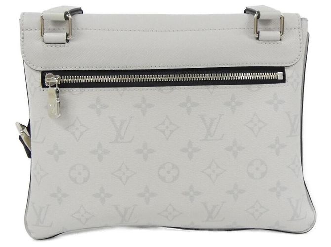 Borsa a tracolla Louis Vuitton Taiga Llama con pattina Bianco - vista 2
