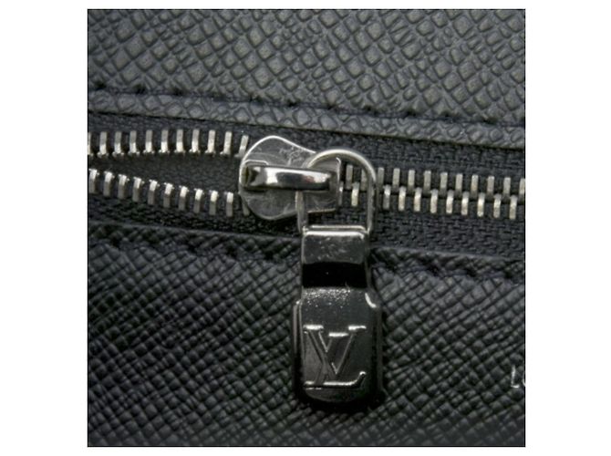 Borsa Monceau Taiga Ardoise da uomo Louis Vuitton Grigio - vista 6