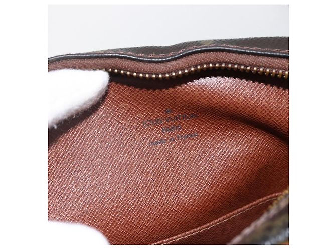 Borsa Amazone Louis Vuitton in tela Monogram Mini Marrone - vista 6