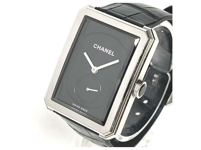 Chanel H5319 Boyfriend Logo Uhr - Ansicht 4