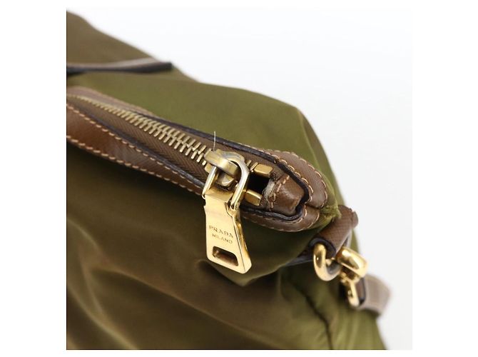 Borsa Tote PRADA in nylon pelle khaki oro Auth ti3738 D'oro Cachi - vista 17