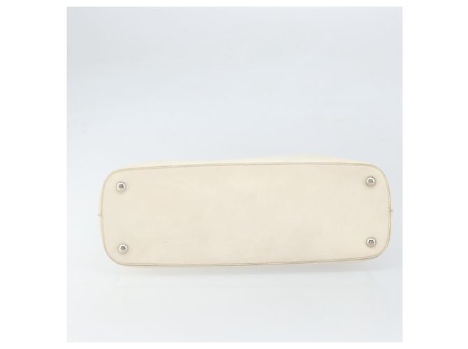 Borsa a mano in pelle bianca e argento Salvatore Ferragamo Auth bs33235 Bianco - vista 9