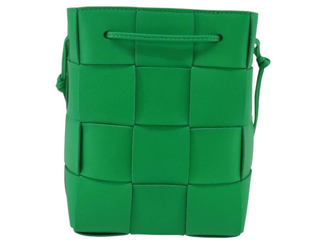Cassette BOTTEGA VENETA MAXI INTRECCIATO Piccola Secchiello in Pelle Auth 149923SM - vista 3