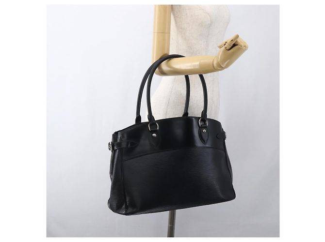 LOUIS VUITTON Borsa a Mano Epi Passy GM Nera M59252 LV Auth hk3448 Nero - vista 24