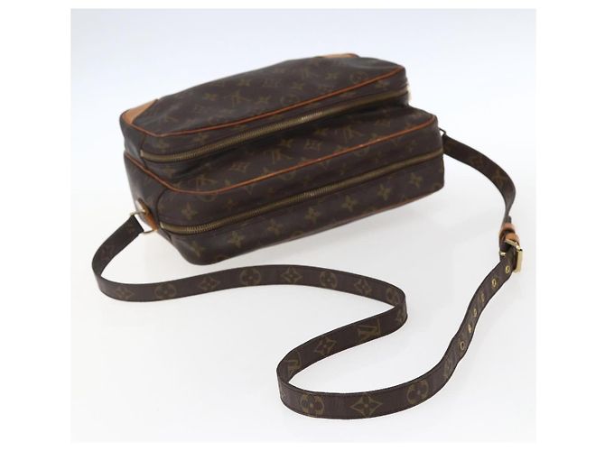 LOUIS VUITTON Borsa a Spalla Monogram Nile M45244 LV Auth ka2387 Monogramma - vista 7