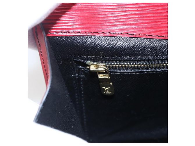 LOUIS VUITTON Clutch Montaigne 23 Epi Rosso M52667 LV Auth 169852 - vista 10