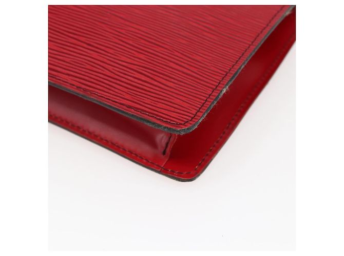 LOUIS VUITTON Clutch Montaigne 23 Epi Rosso M52667 LV Auth 169852 - vista 15