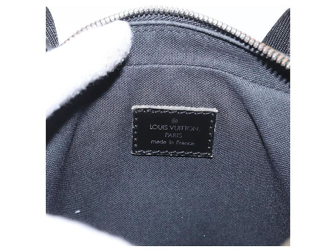 LOUIS VUITTON Borsa a Spalla Taiga Sayan Épicea M30908 LV Auth bs33263 - vista 15