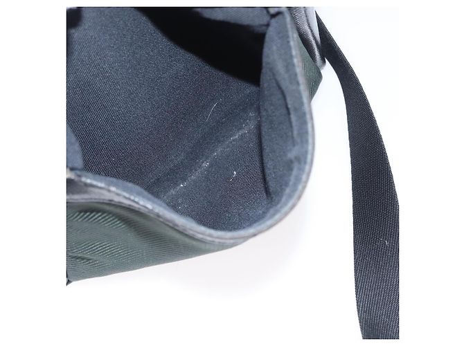 LOUIS VUITTON Borsa a Spalla Taiga Sayan Épicea M30908 LV Auth bs33263 - vista 19